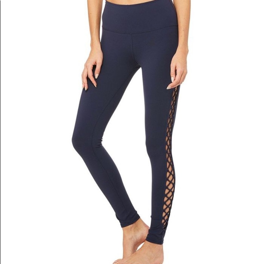 Alo yoga lace up leggings